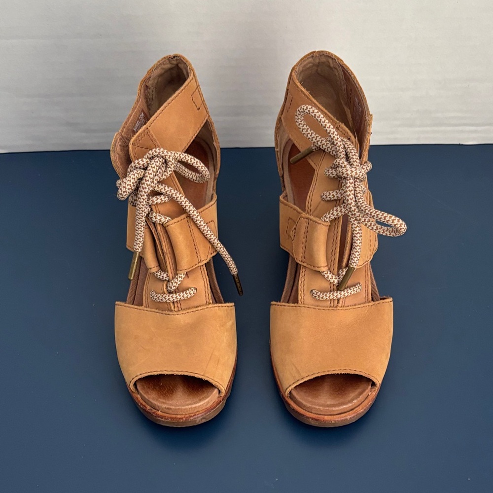 Sorel Tan Wedge Sandals